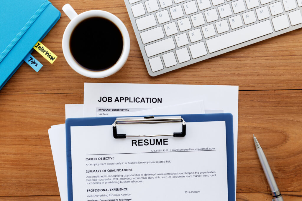 5 Expert Tips to Craft the Perfect Resume in 2025